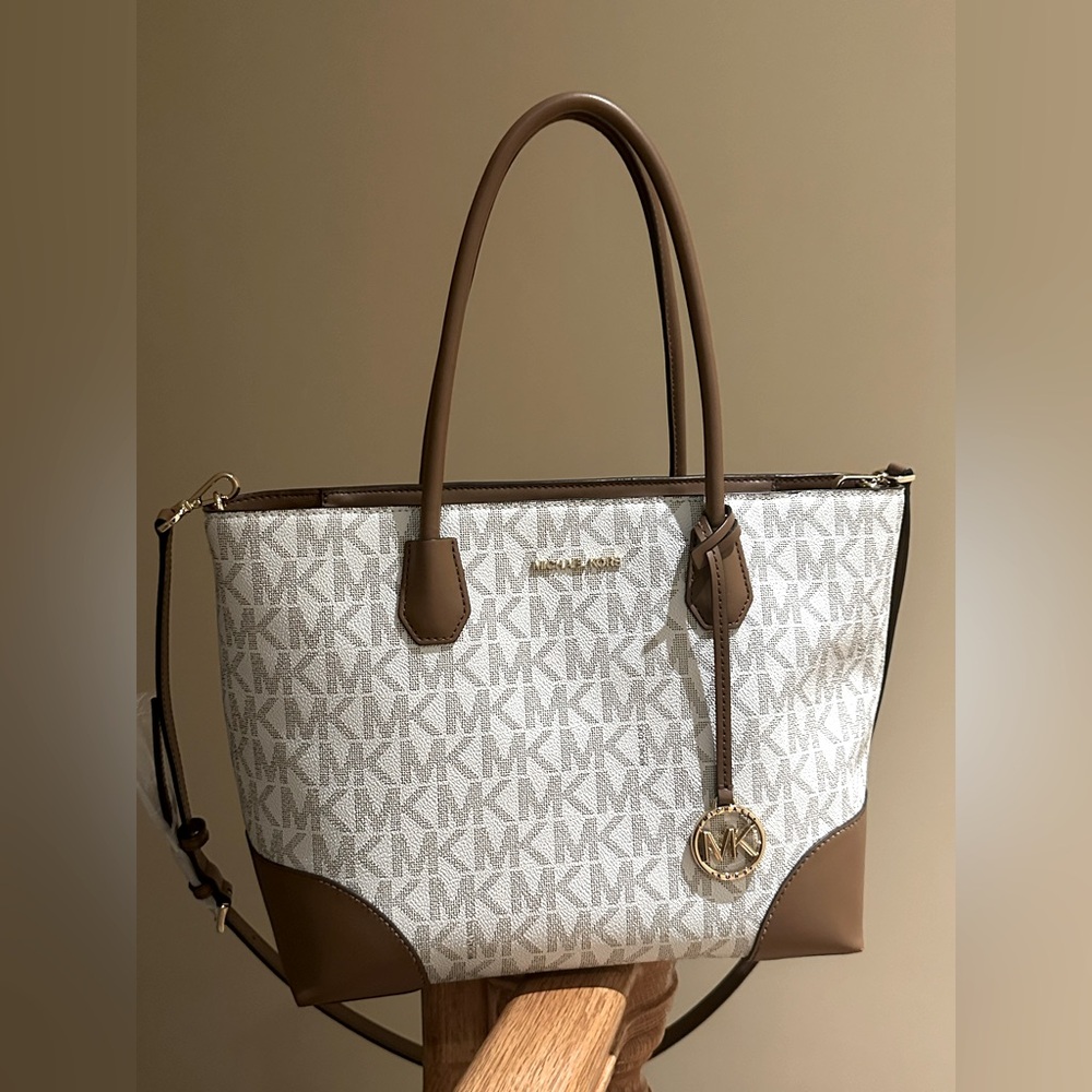Michael Kors satchel/ crossbody